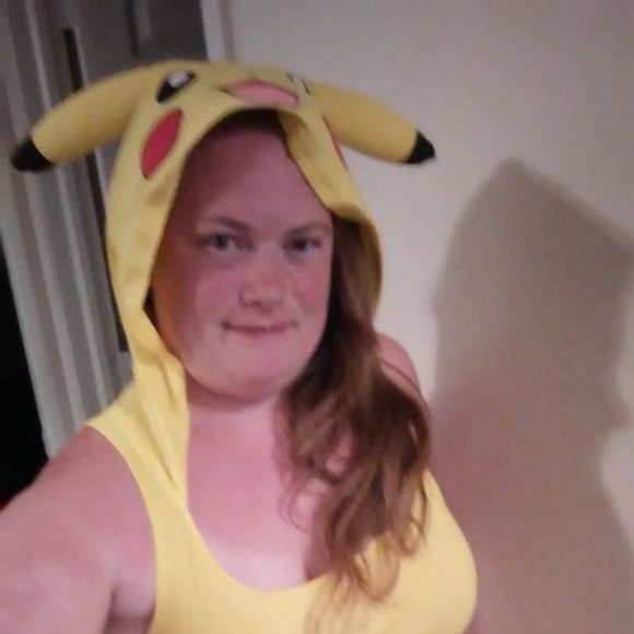 Meet your Posher, Suzanne - Picture 1 of 1